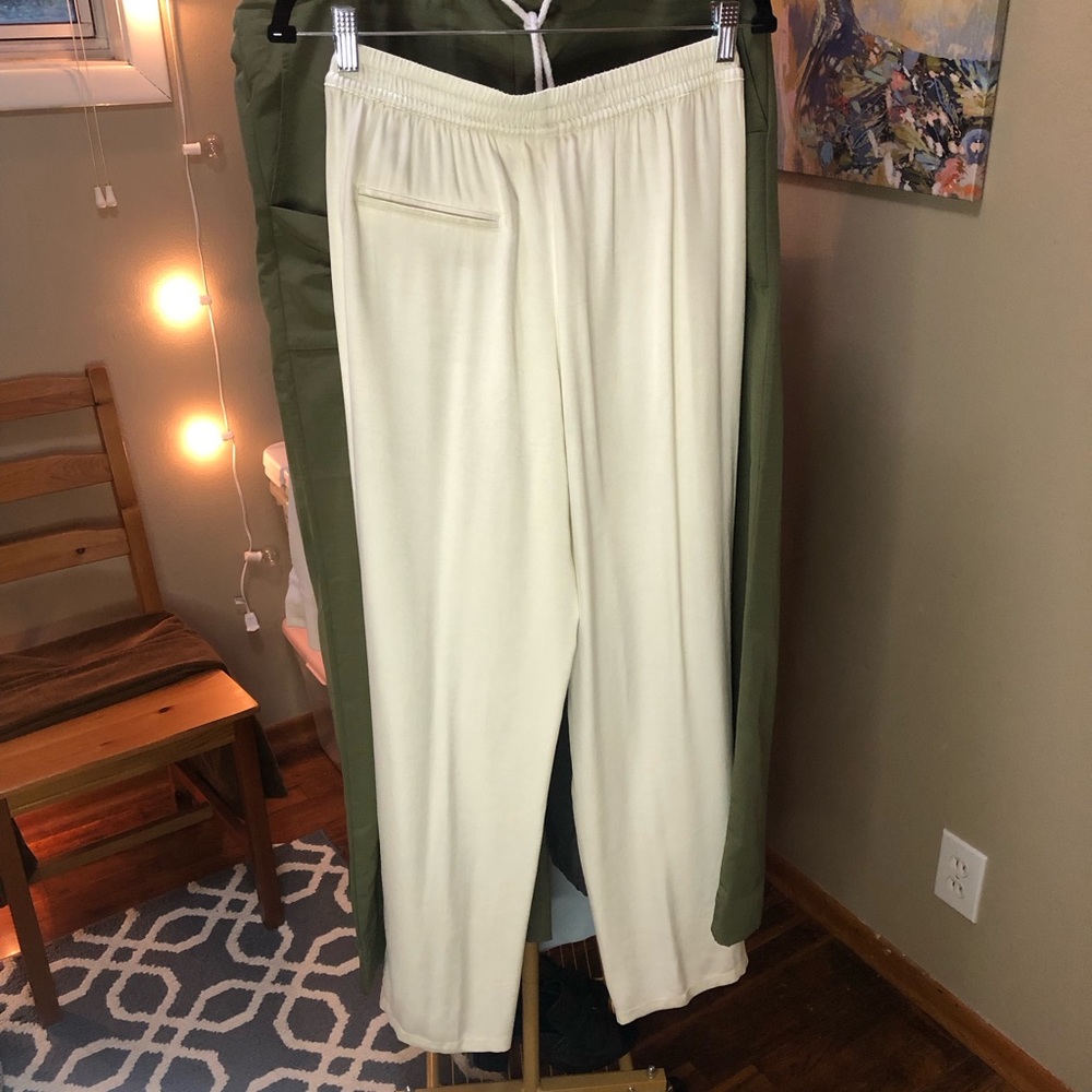 Djerf Avenue Dream Pants in Cloud Sz Sm - Picture 3 of 9